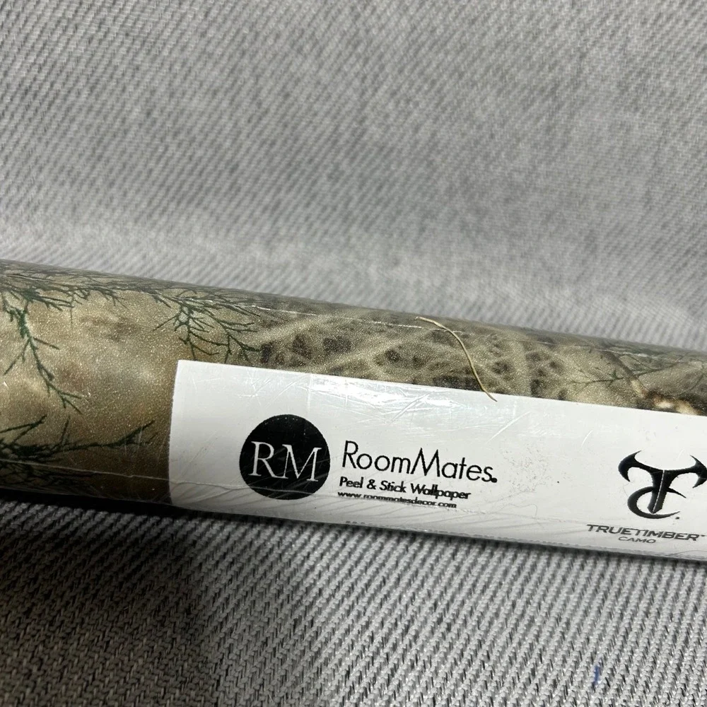 RoomMates Wallpaper TrueTimber Camo Green Peel & Stick RMK11081WP 28.19 SQ FT